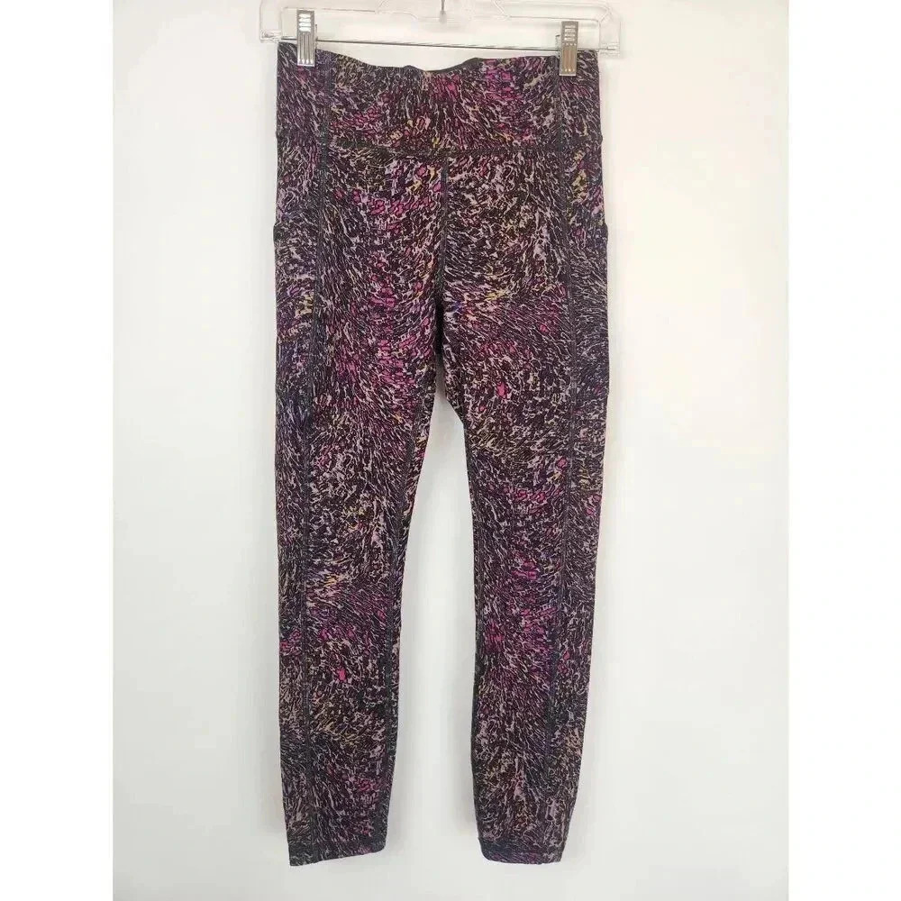 Lululemon Invigorate High Rise Tight Size 6.
